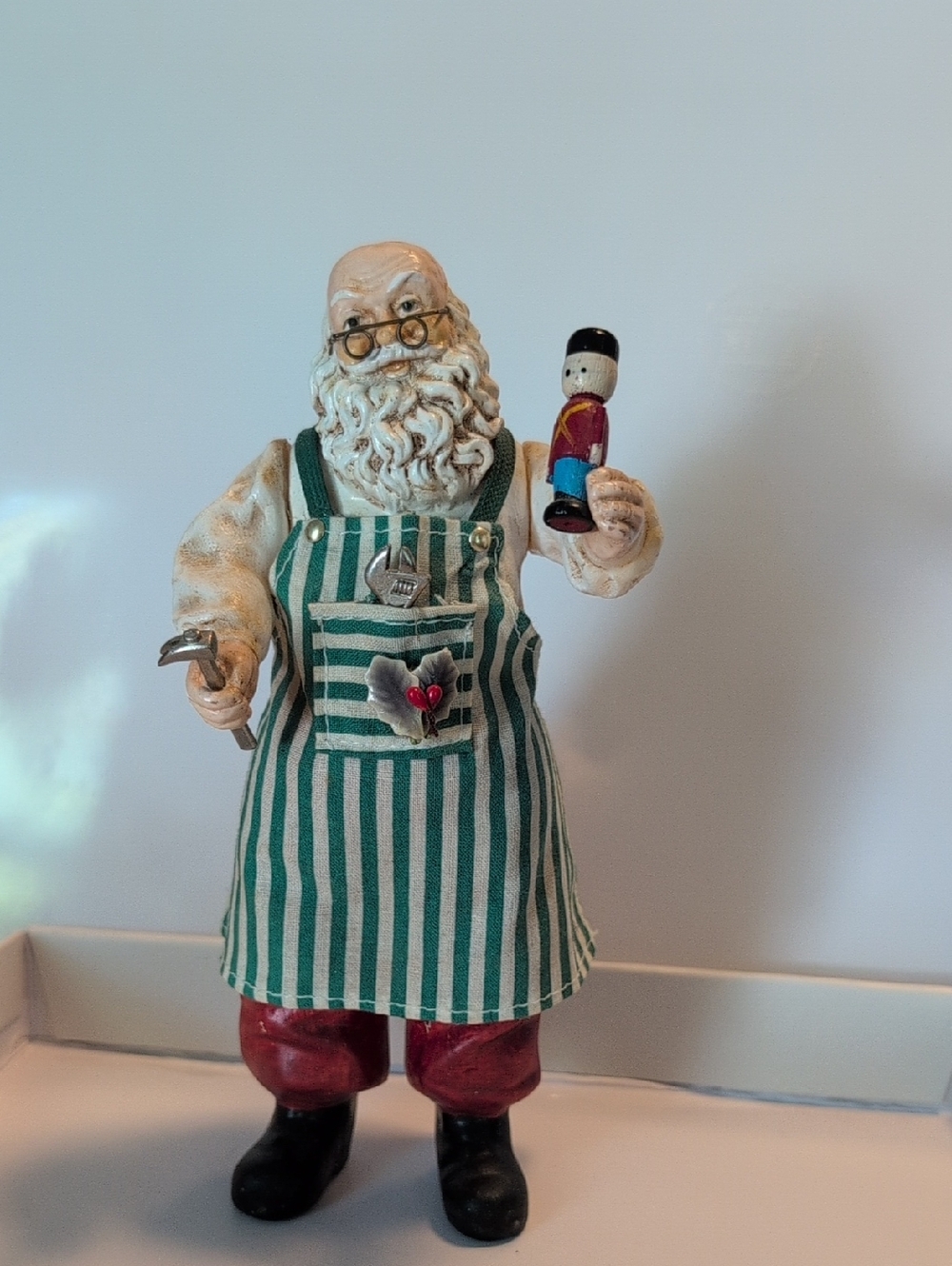 Clothtique Santa Ornament